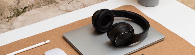 Høretelefoner med aktiv støjreduktion til din virksomhed